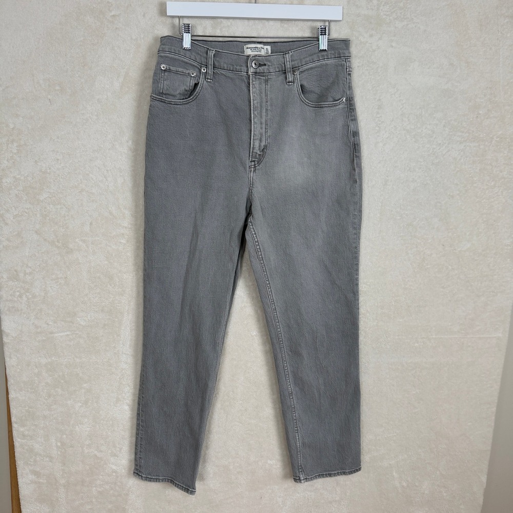 Abercrombie Fitch Womens Size 31/12L Grey The Ankle Straight Ultra High‎ Rise